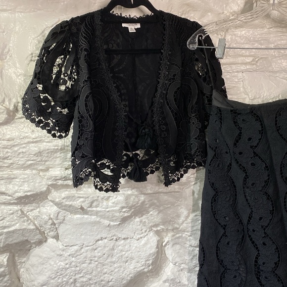 Allison Set. Tie front crop top with maxi skirt - Picture 7 of 7